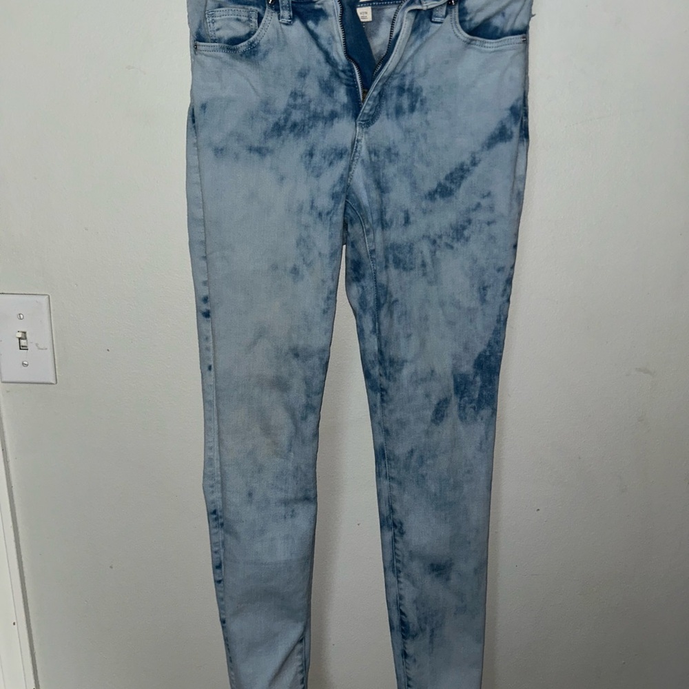 Universal Thread Light Blue Tie-Dye Skinny Jeans